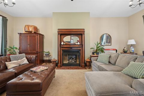 Tiny photo for 33 S Laclede Station Road, Webster Groves, MO 63119 (MLS # 26018894)
