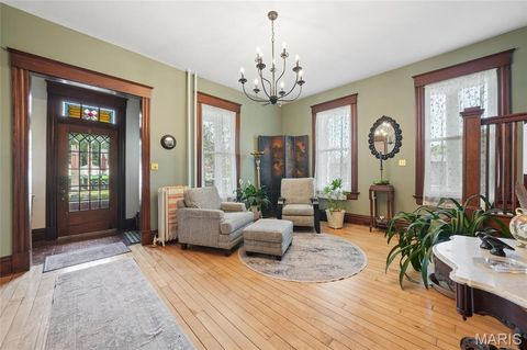 Tiny photo for 33 S Laclede Station Road, Webster Groves, MO 63119 (MLS # 26018894)