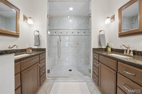 Tiny photo for 33 S Laclede Station Road, Webster Groves, MO 63119 (MLS # 26018894)