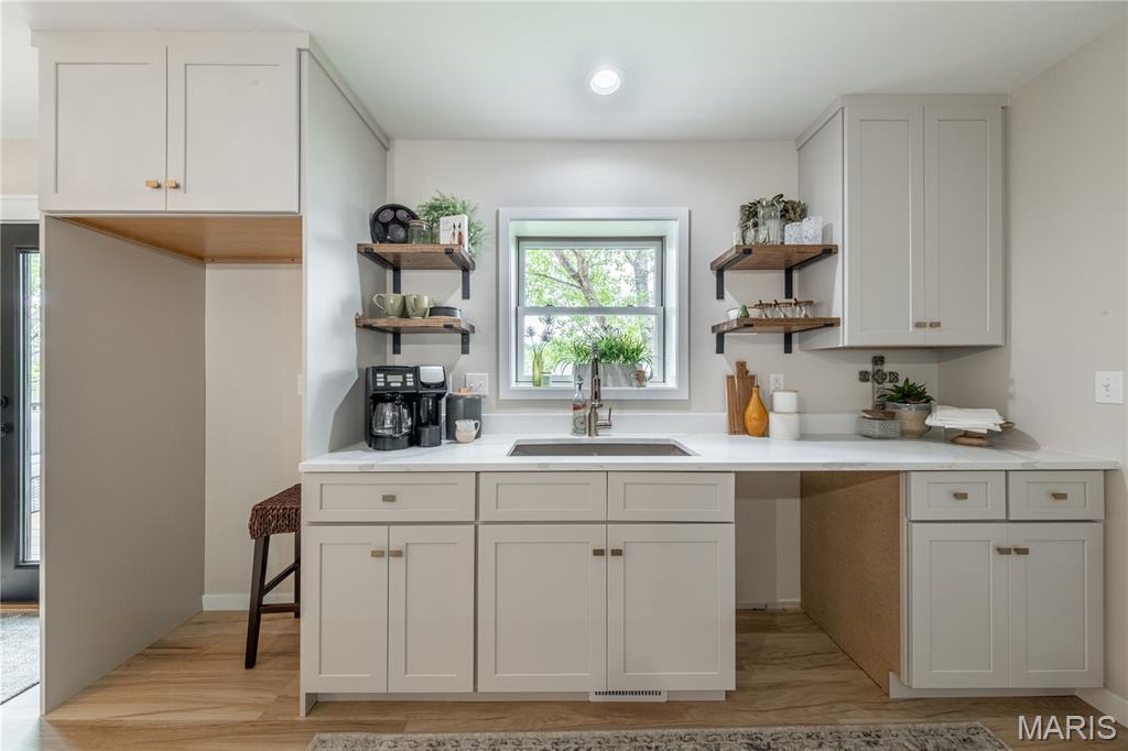 Ashland Hills Estate - Residential