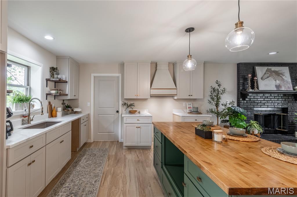 Ashland Hills Estate - Residential