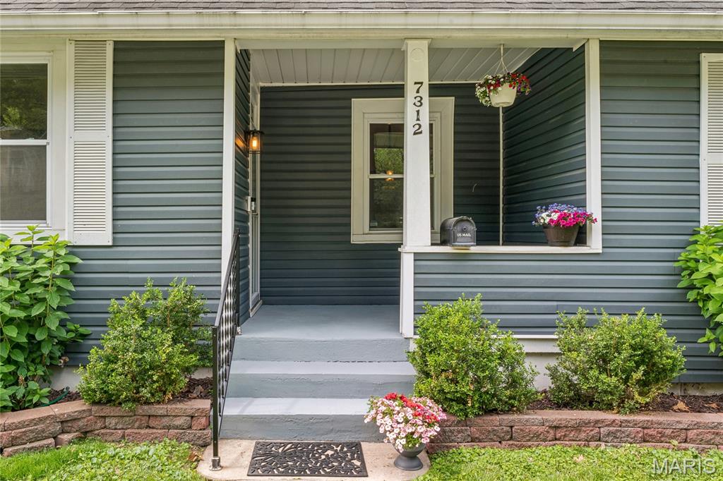 Greenwood City Bl 5105 - Residential