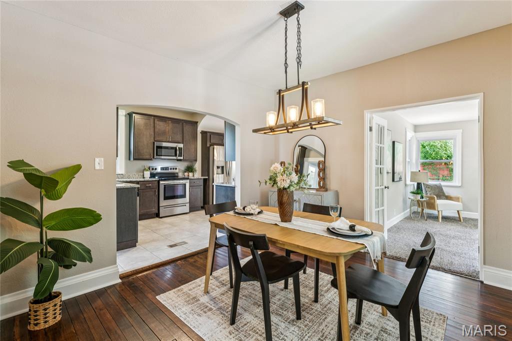 Greenwood City Bl 5105 - Residential