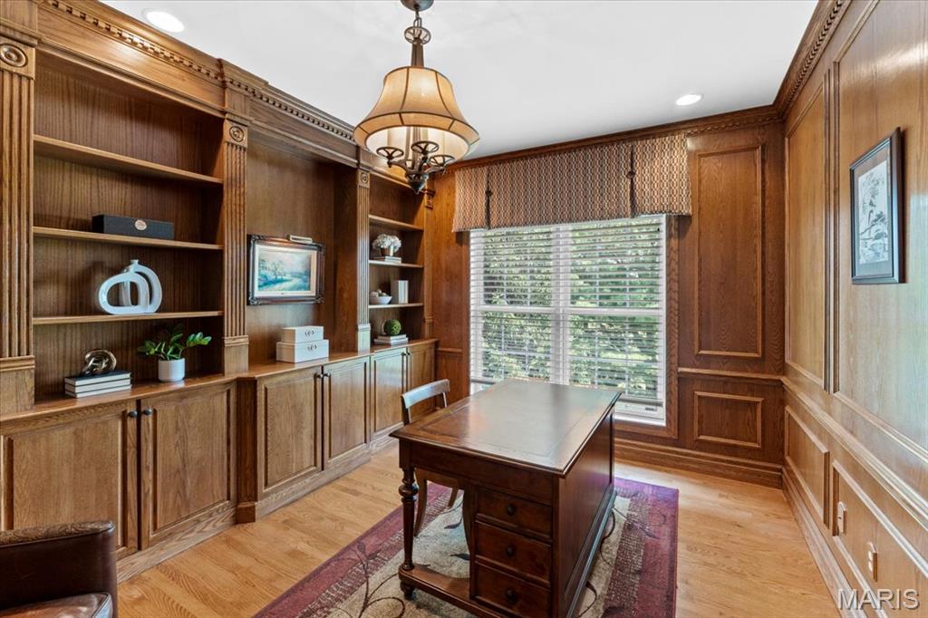 The Villas at Meadowbrook - Residential