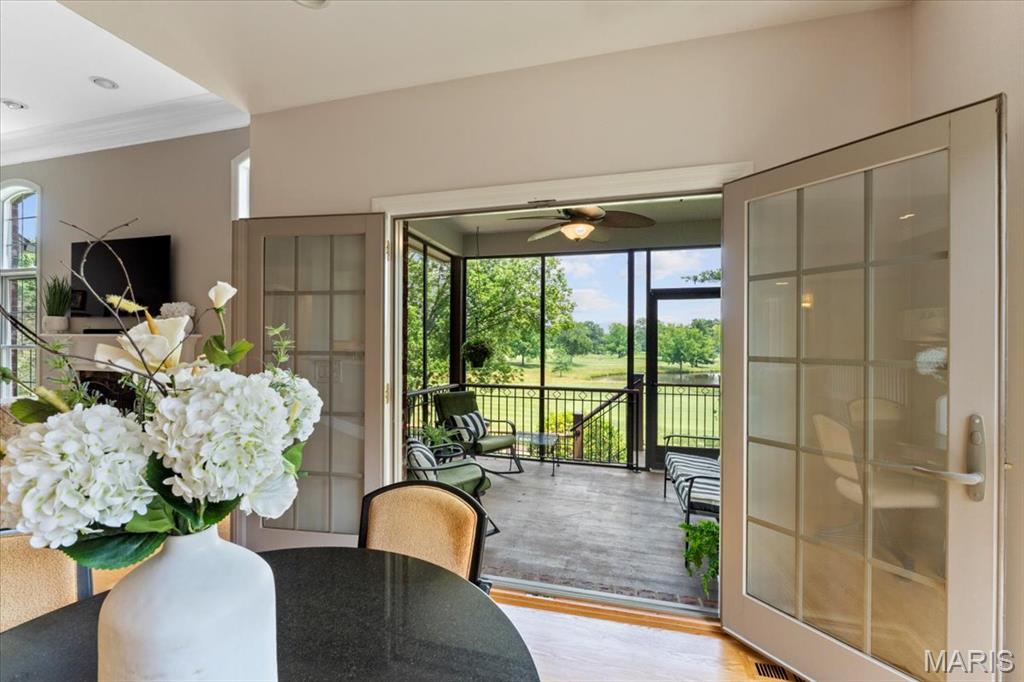 The Villas at Meadowbrook - Residential