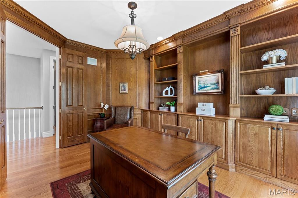 The Villas at Meadowbrook - Residential