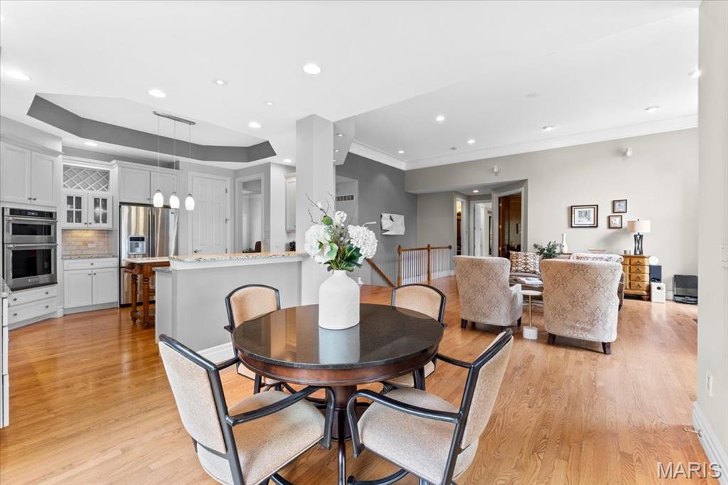 The Villas at Meadowbrook - Residential