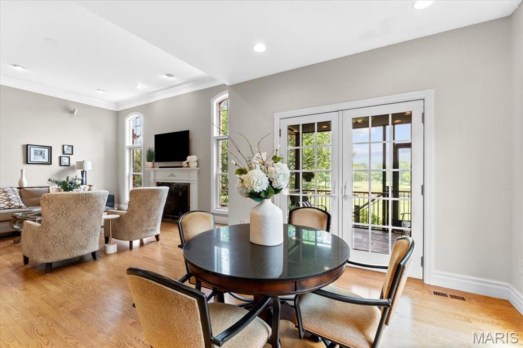 The Villas at Meadowbrook - Residential