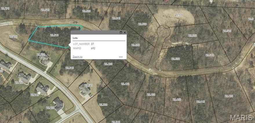 A beautiful lot (1.027+/- acres) to build your Dream Home in Oak Hollow Subdivision!  Your plans, your builder. Convenient location on the east side of Washington. Great for commuters with easy access to the interstate, yet close to town. WASHINGTON SCHOOL DISTRICT. This lovely subdivision features 1+ acre lots, public water, community sewer, underground utilities, concrete streets with curb & guttering, fiber-optic high-speed internet, a minimum square foot requirement is 1850, and an architectural approval requirement. Recorded restrictions available. Make your appointment to view today. Additional Rooms: In Platted Subdv.