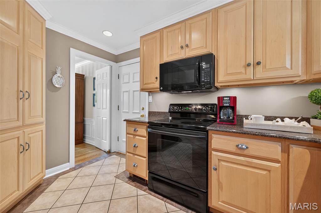 1351 Rusticview Drive
