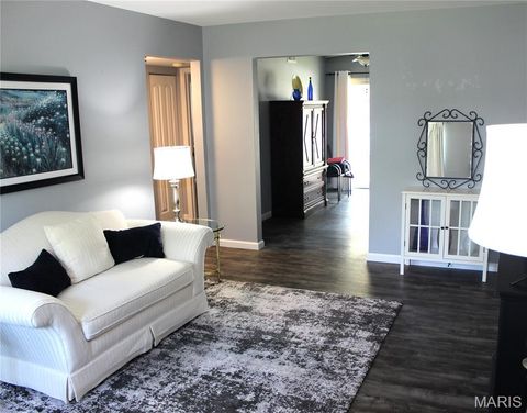 3106 Carnaby Lane C Bridgeton MO 63044