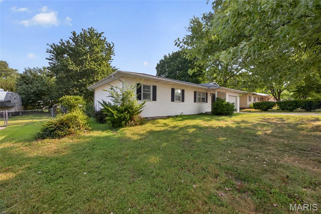 617 Willow Lane