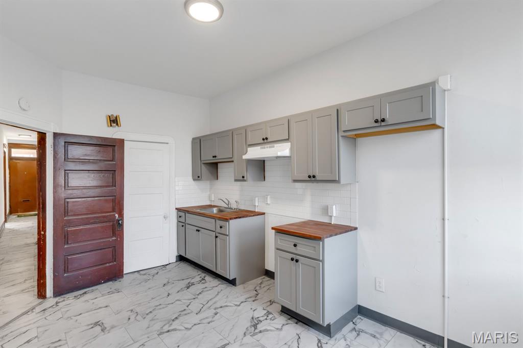 Plymouth Park Add 02 - Residential Income