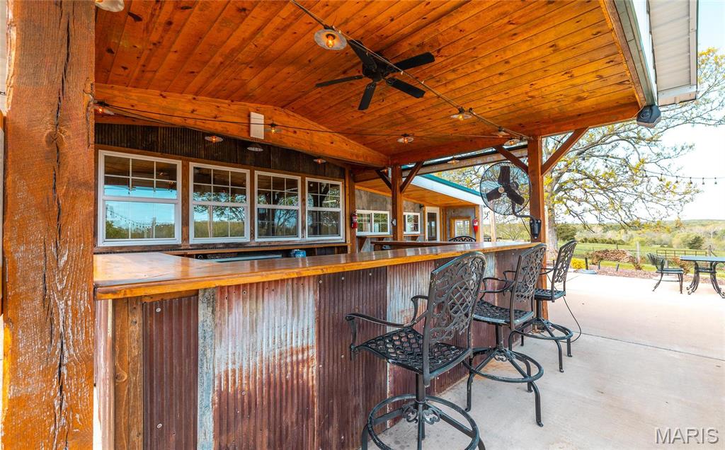 Leasburg - Commercial Sale