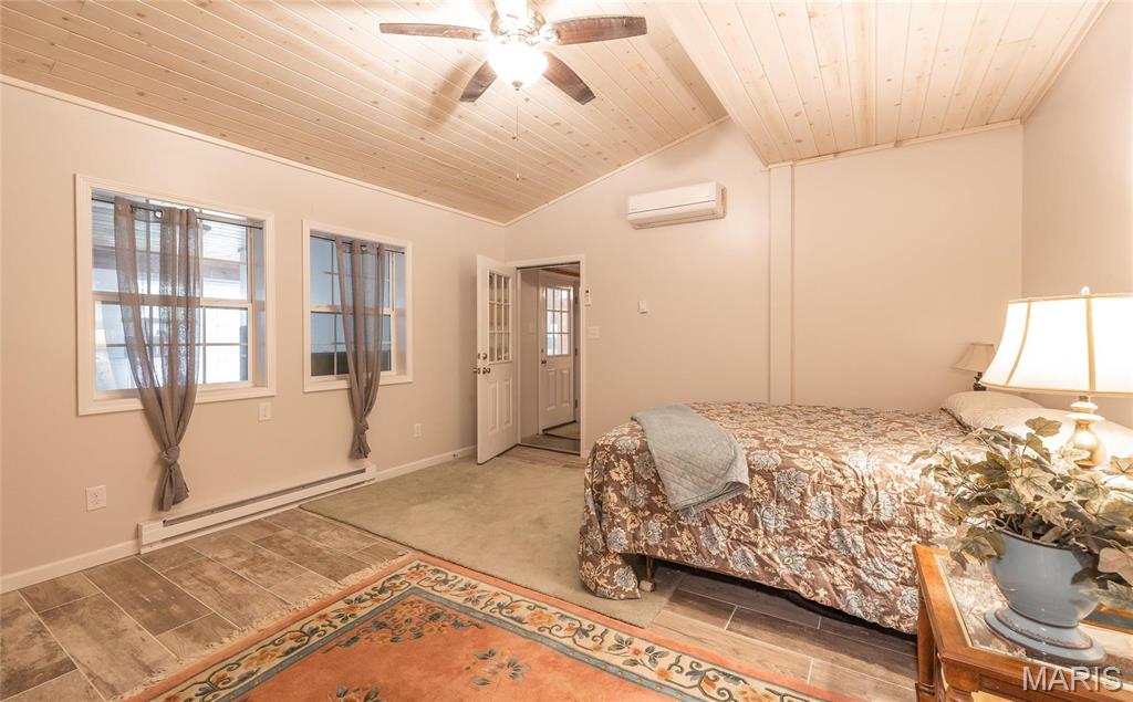 Leasburg - Commercial Sale