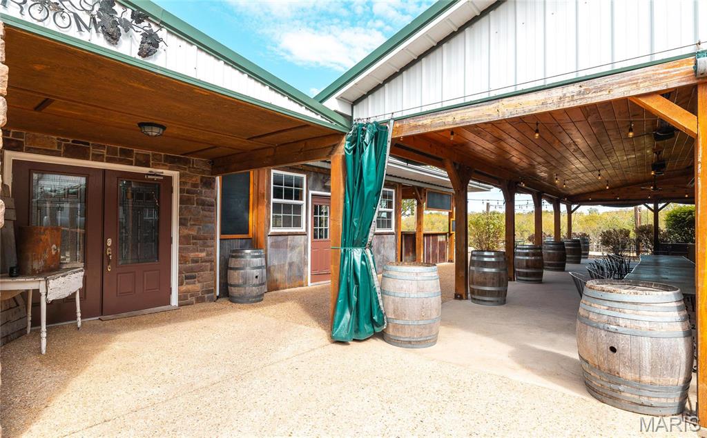 Leasburg - Commercial Sale