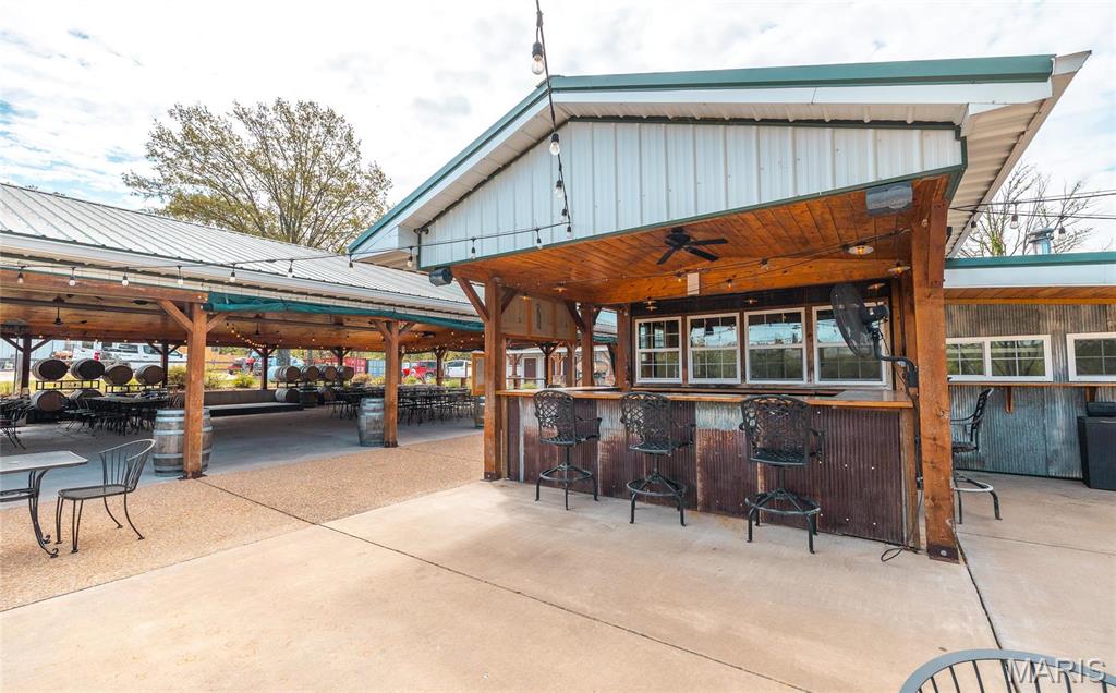 Leasburg - Commercial Sale