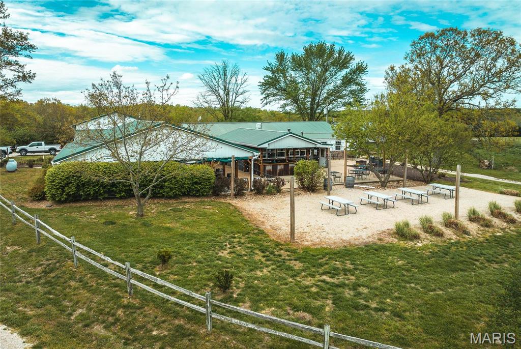 Leasburg - Commercial Sale