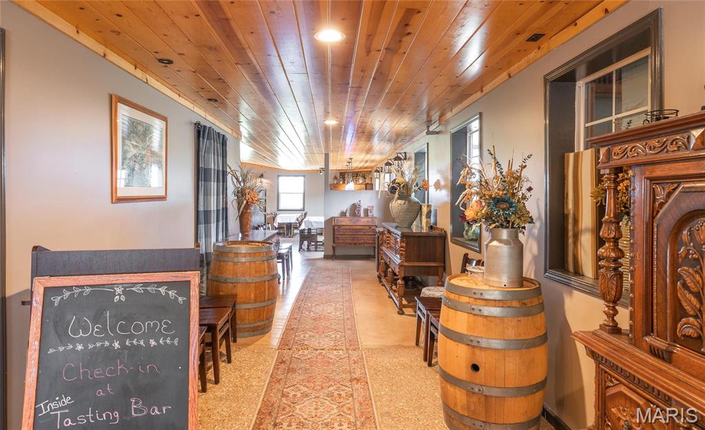 Leasburg - Commercial Sale