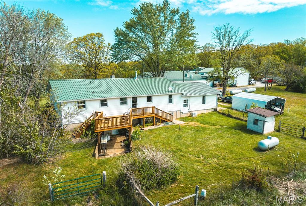 Leasburg - Commercial Sale