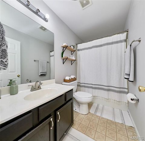 Tiny photo for 101 Equestrian Drive, Winfield, MO 63389 (MLS # 25067176)