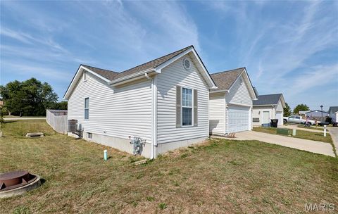Tiny photo for 101 Equestrian Drive, Winfield, MO 63389 (MLS # 25067176)