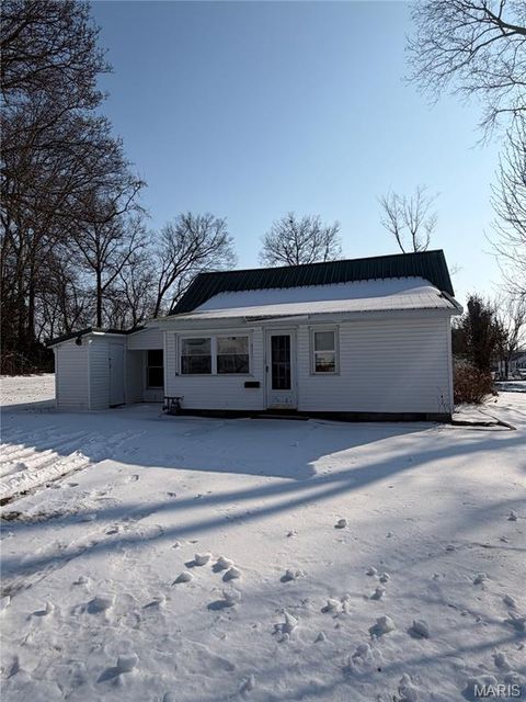 811 2nd Street W Scott City MO 63780