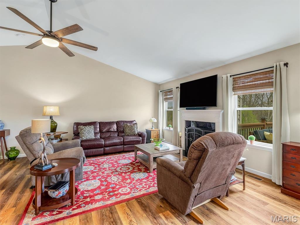 Arbors Of Rockwood Three The - Residential