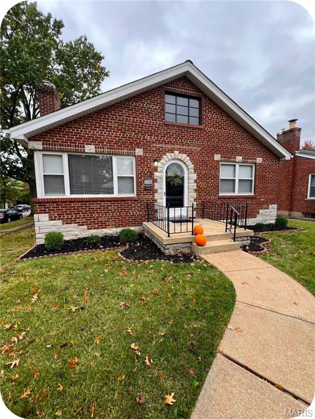 Photo of 5500 Lindenwood Ave, St Louis, MO 63109 (MLS # 25073391)