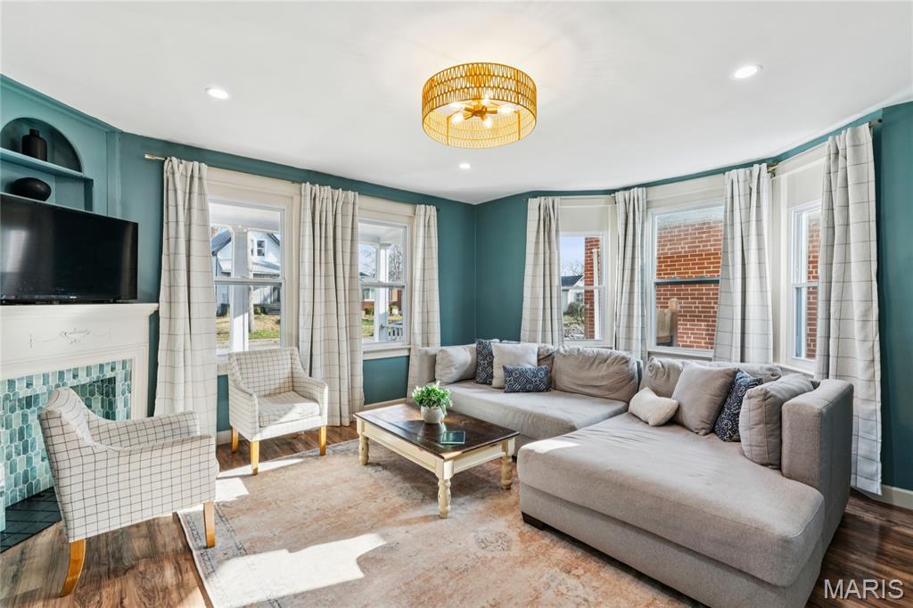 Olive Heights - Residential