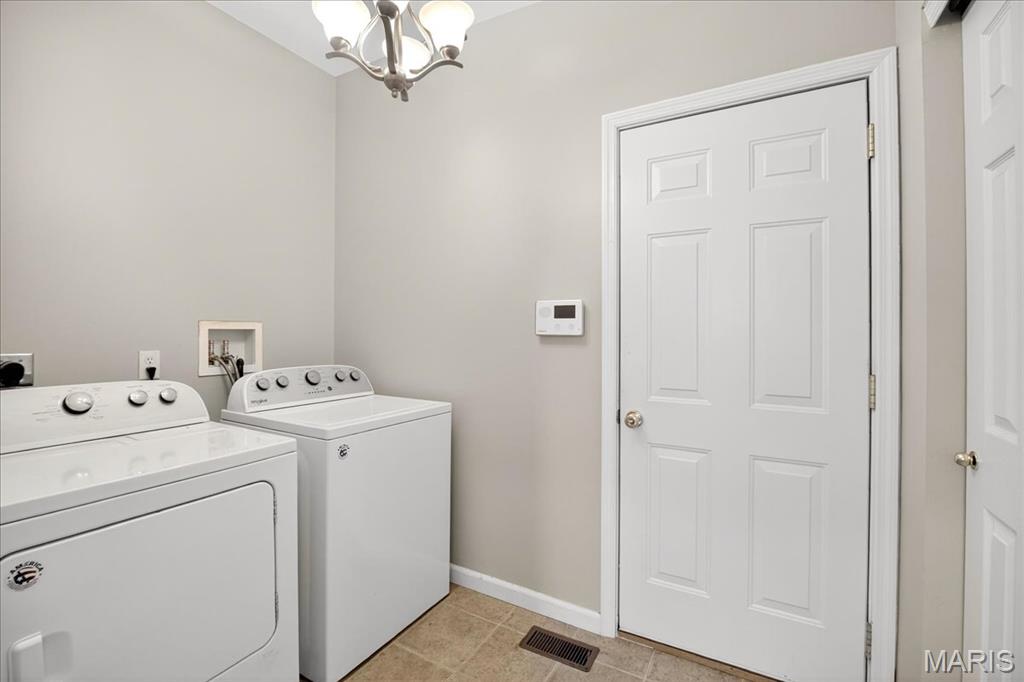 O'Fallon, Missouri 63368, United States, 4 Bedrooms Bedrooms, ,4 BathroomsBathrooms,Residential,Pending,187213