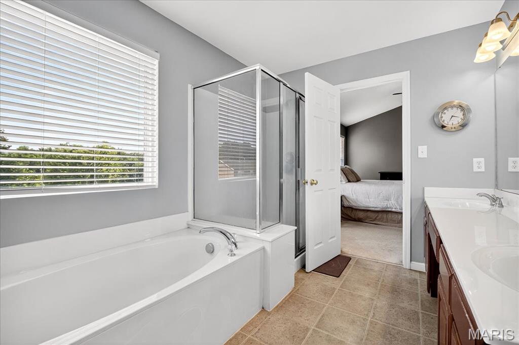 O'Fallon, Missouri 63368, United States, 4 Bedrooms Bedrooms, ,4 BathroomsBathrooms,Residential,Pending,187213