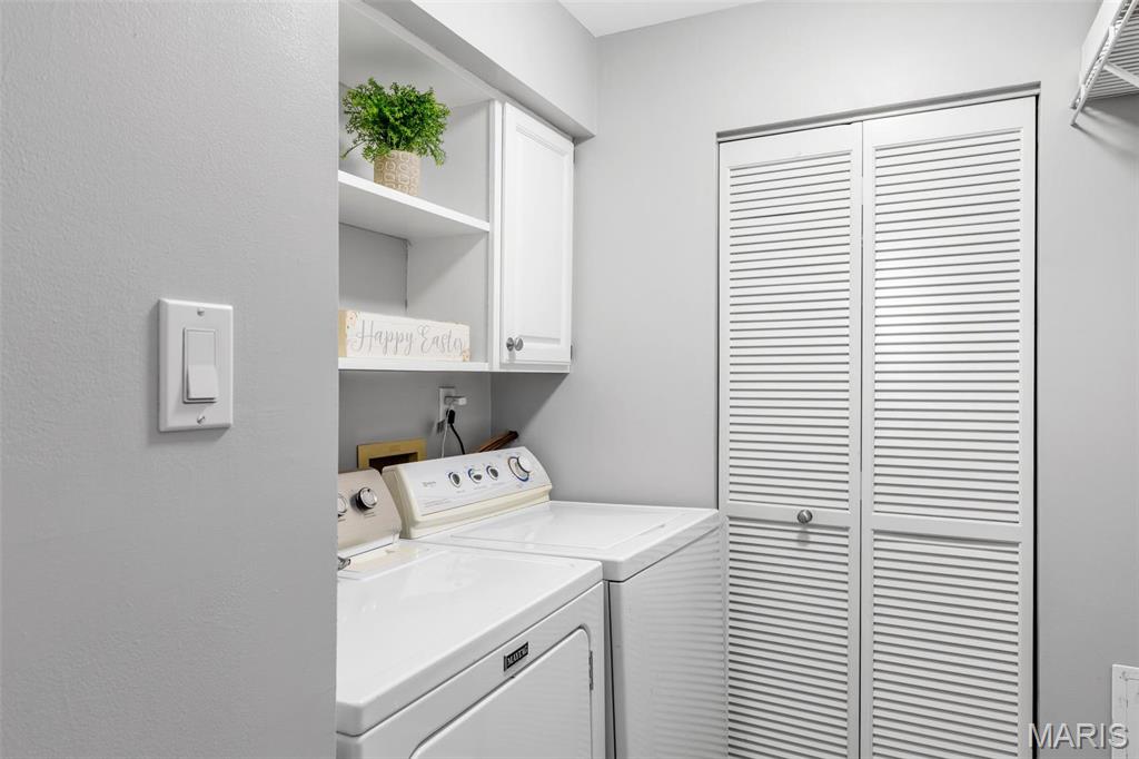 Lake St Louis, Missouri 63367, United States, 2 Bedrooms Bedrooms, ,2 BathroomsBathrooms,Residential,Active,106709