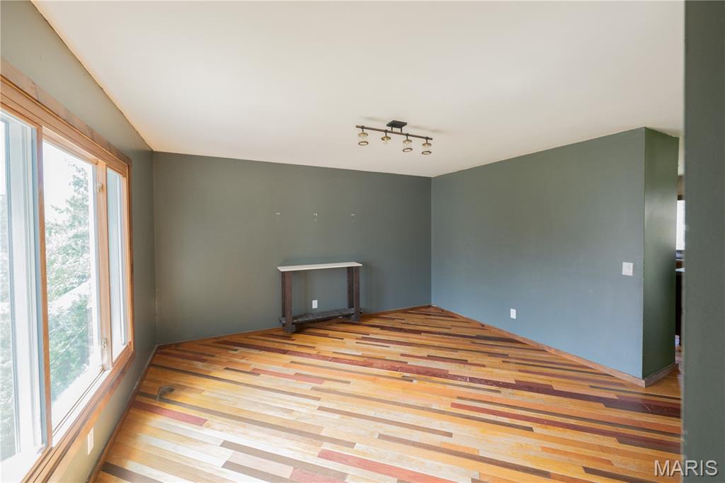 Lsl Oak Hills #147 - Residential