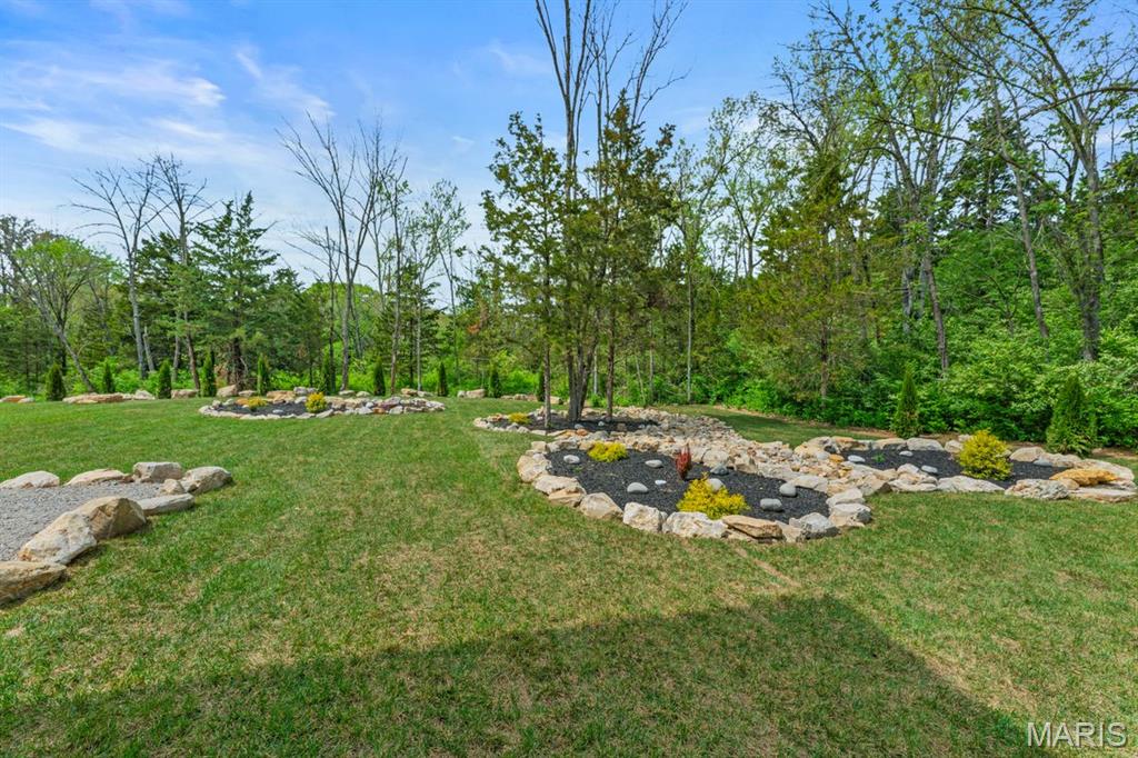 Assumption Valley Sec 3 Lt 24 & - Residential