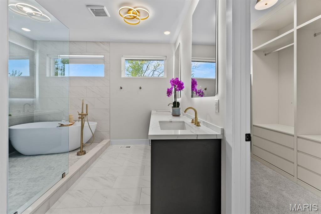 Assumption Valley Sec 3 Lt 24 & - Residential