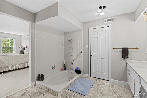 Tiny photo for 964 Claytonbrook Drive #2B, Ballwin, MO 63011 (MLS # 26040748)
