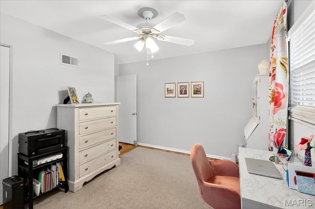 Lin-Tel Manor - Residential