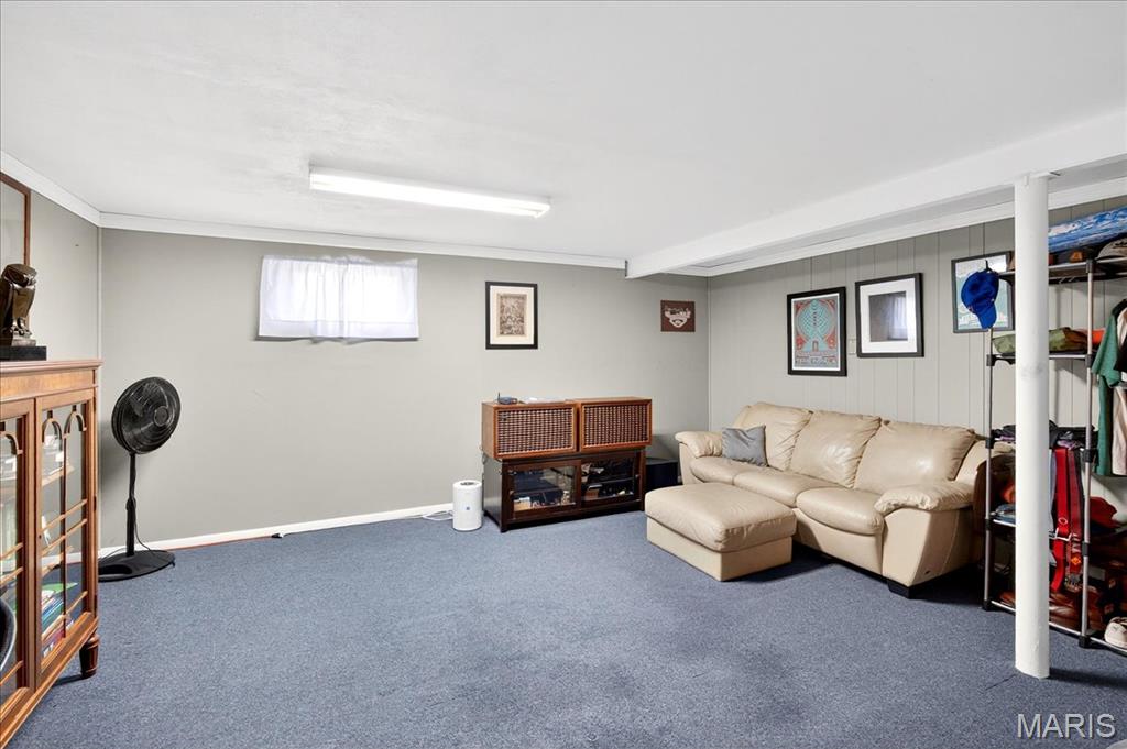 Lin-Tel Manor - Residential