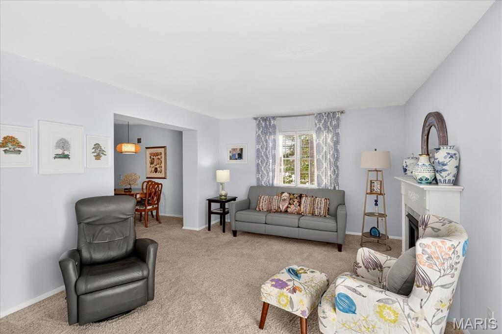 Lin-Tel Manor - Residential