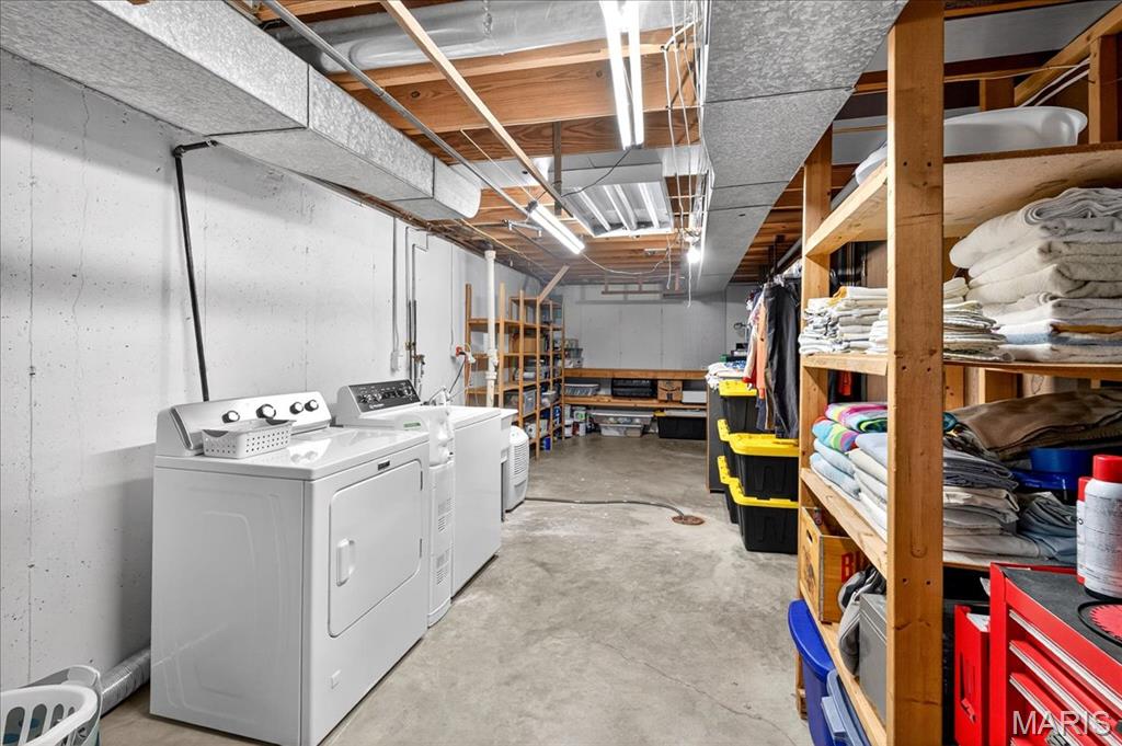 Lin-Tel Manor - Residential