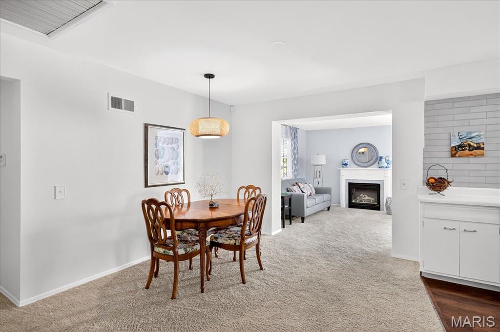 Lin-Tel Manor - Residential