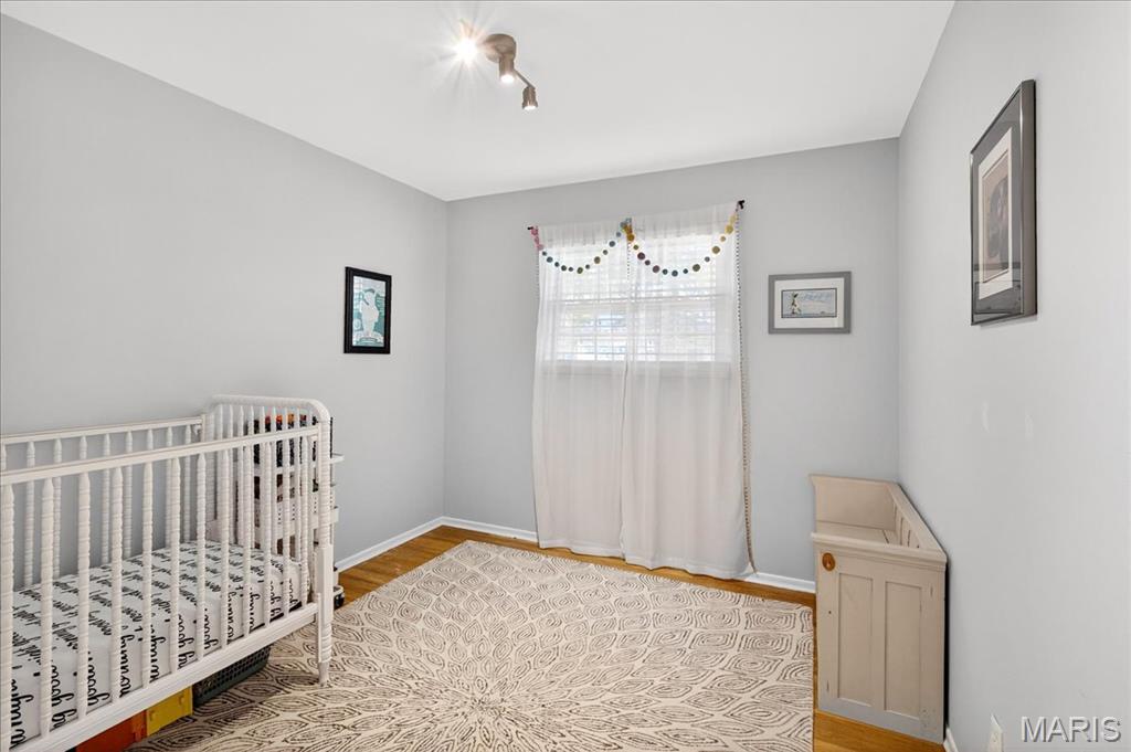 Lin-Tel Manor - Residential