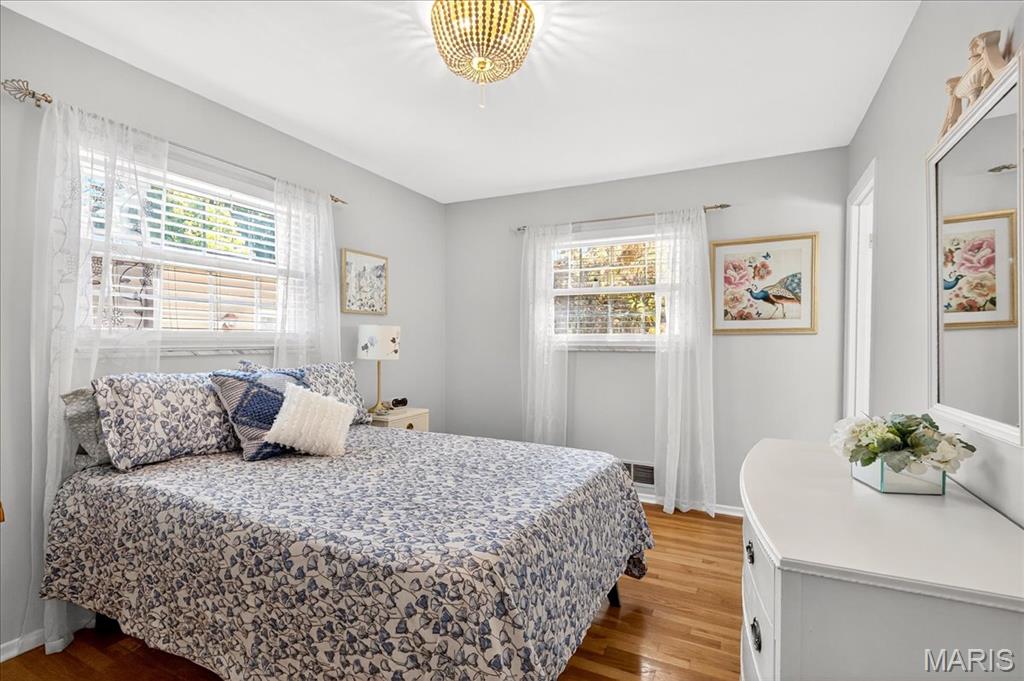 Lin-Tel Manor - Residential