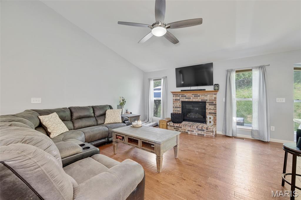 Brouks Creekside Corner - Residential