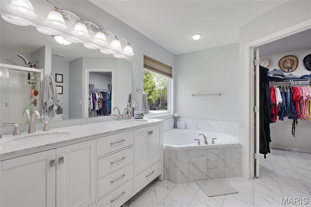 Brouks Creekside Corner - Residential