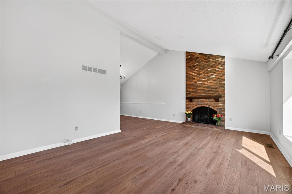 Country Lane Woods Second Add - Residential Lease