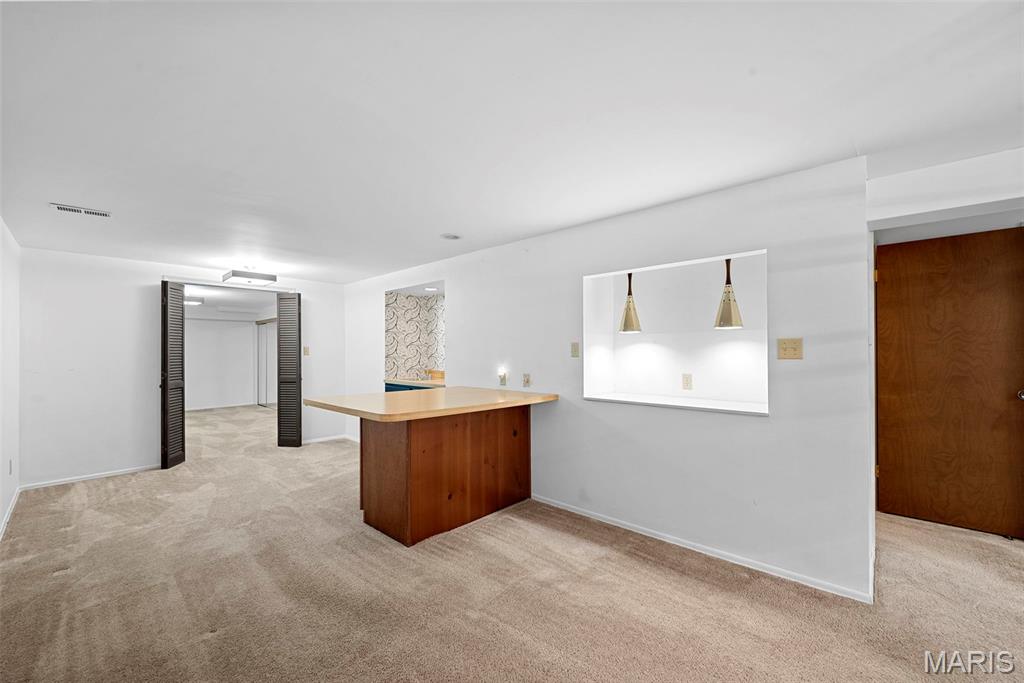 St Charles, Missouri 63303, United States, 2 Bedrooms Bedrooms, ,3 BathroomsBathrooms,Residential,Pending,141794