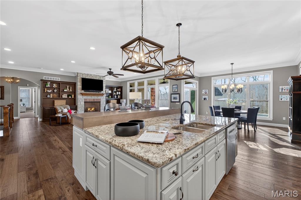 Manors At Kohlers Grove - Residential