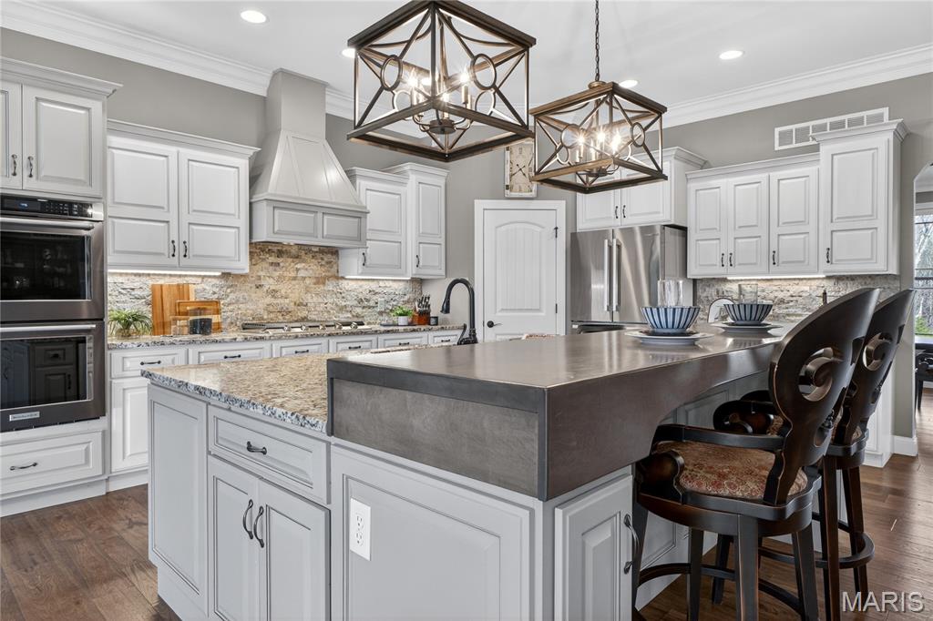 Manors At Kohlers Grove - Residential